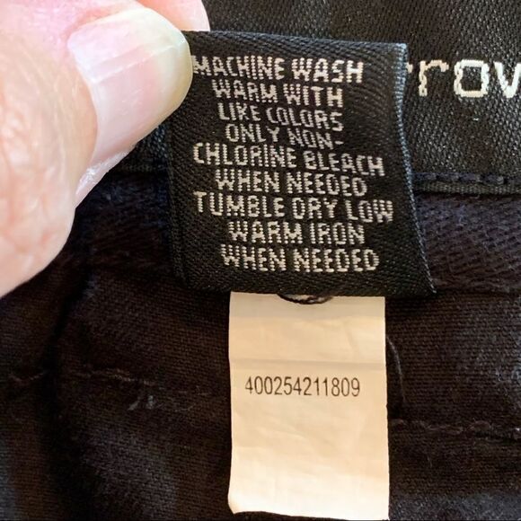 Croft & Barrow Men's black cargo hiking shorts with side elastic 44 - Picture 7 of 7